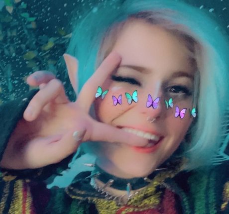 evie angel hd star image