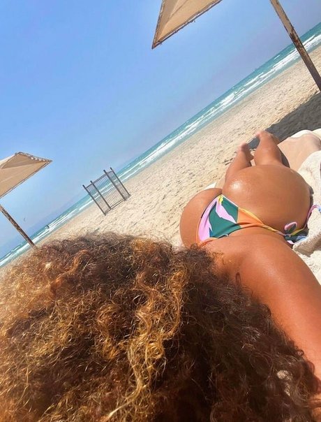 Dana Curly pornstar nudes photo