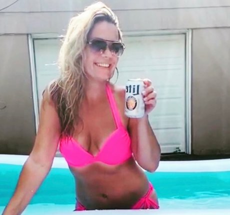 Michk107 pretty model pics