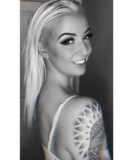 theenicolehammond pornstar best picture