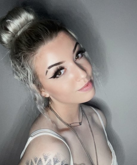 theenicolehammond free pornstar pics