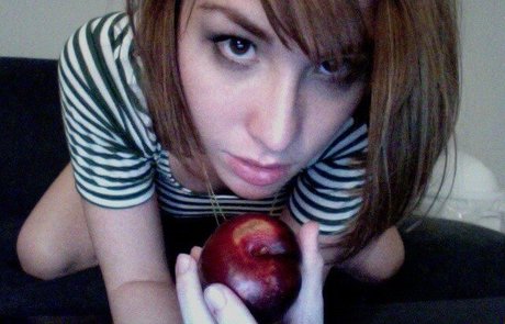 Allison Scagliotti top pornstar pics