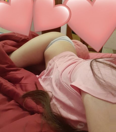 CutieBabySoo art model photo