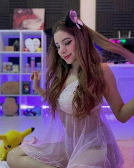 MonyWTFLive star porn photos