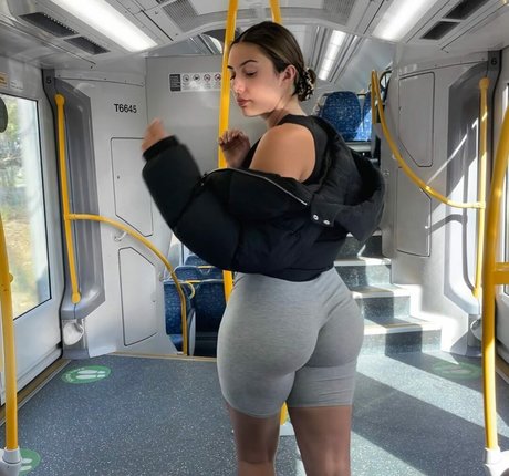 Jazmin Lemon star hot images