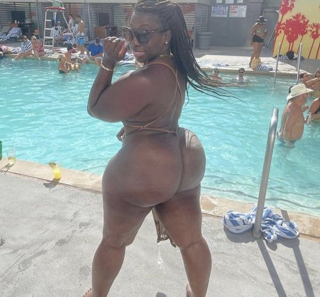 MeshasMedusa hot star pictures