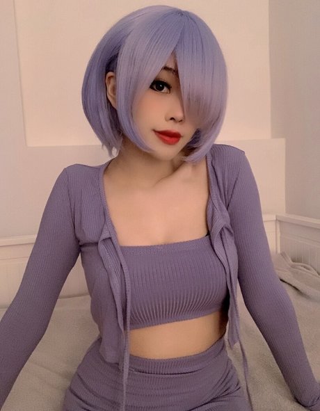 Saiiren naked model pics