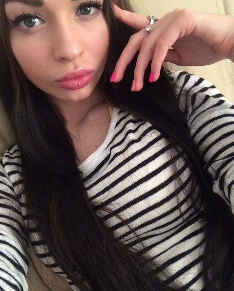 Katti Bugatti nude pornstar pic