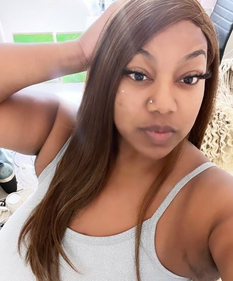 PoetryStudios naked actress image