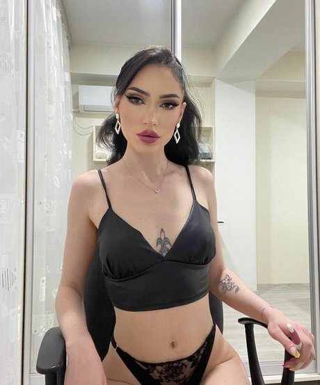 lulualice pornstar hot images