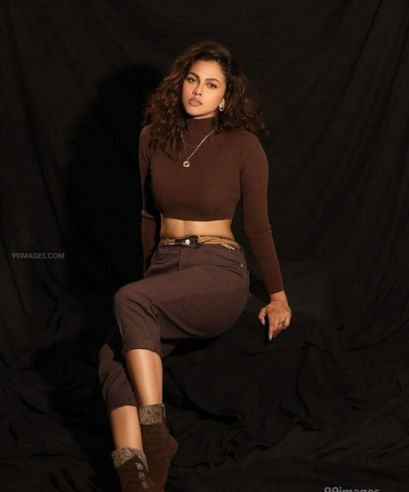 Adline Castelino nudes model images