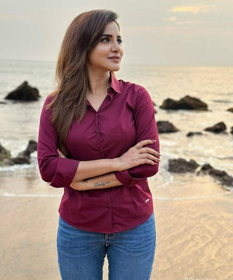 Ashu Reddy pornstar high quality pics