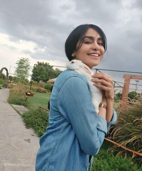 Adah Sharma model naked pictures