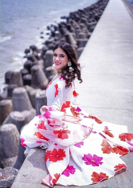 Neha Malik porn star pic