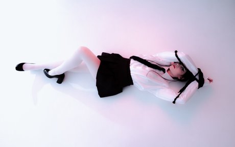 ratchetlbitchescocaina naked star image