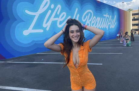 Karinne Elizabeth pornstar beautiful images