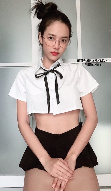 Wijitra Noree naked star galleries