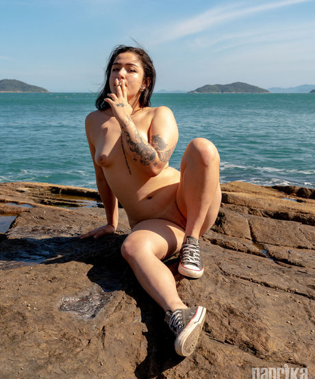 Bi Mejia sexy actress photo