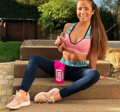 Meike Tosi sex pornstar picture