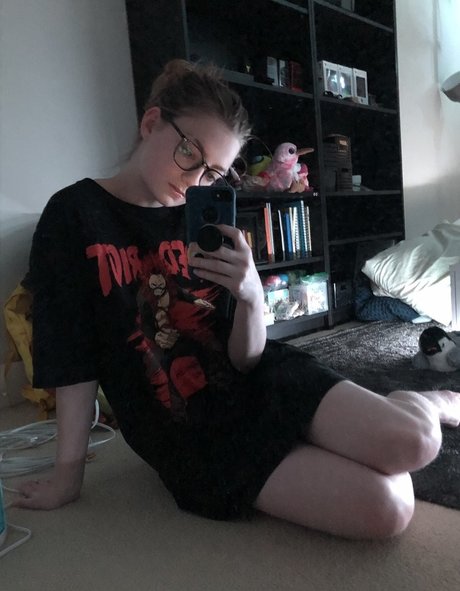 Suop nudes model pictures