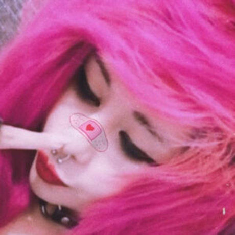 bitterpuke model perfect photos