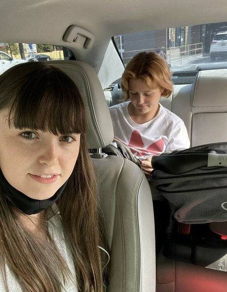 Lemon Sodas erotic actress gallery