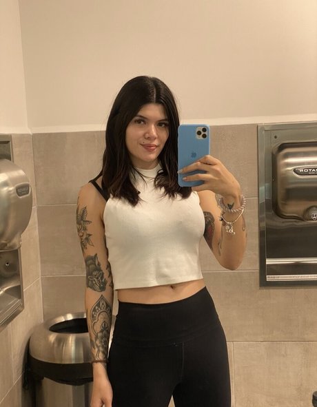 Paula Madrigal erotic actress pics