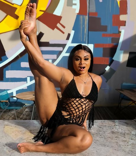 Kunoichimulan star sexy photo