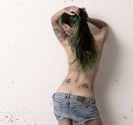 Rockabillyabbey Sg model high quality images