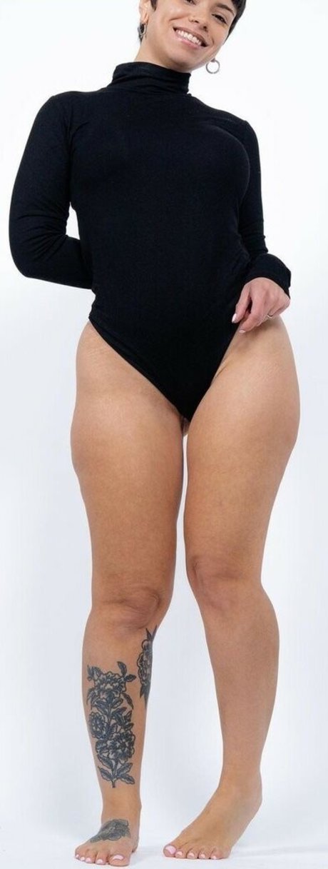 Jaybunni94 exclusive star picture