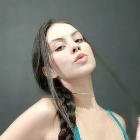 juuhsantanaofc pretty star photos