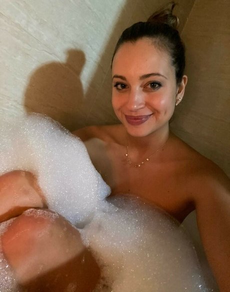 Sofia Jolie pornstar sexy image