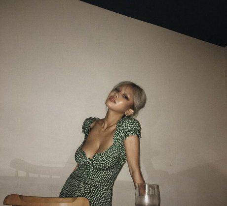 maaa te art actress pictures