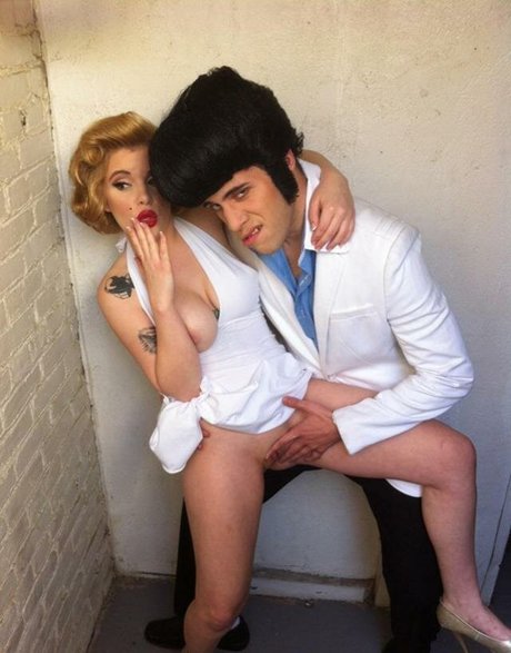 Mariah Mars erotic pornstar photo