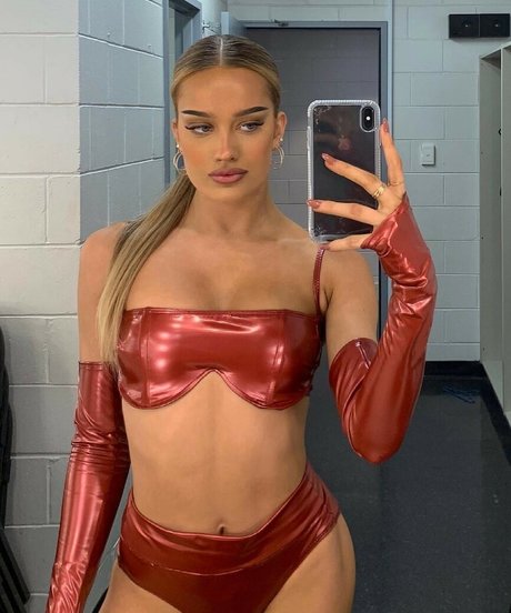 Hannah Sofia exclusive pornstar img