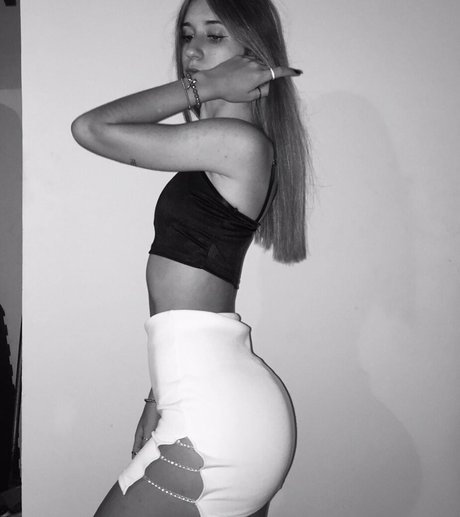 palomazanetc pretty model pictures