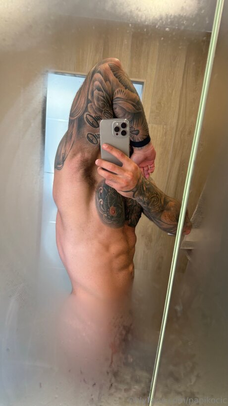 papikocic sexy star img