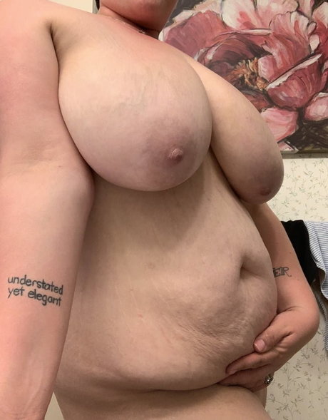 Juicy June xxx model gallery