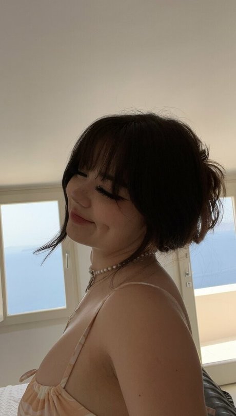 Yecamille adult star photos