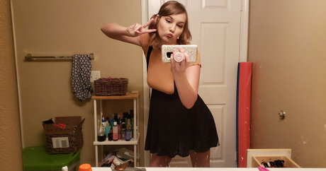 softlygaloshes beautiful model image