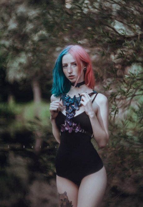 Rocken Rollia erotic actress galleries