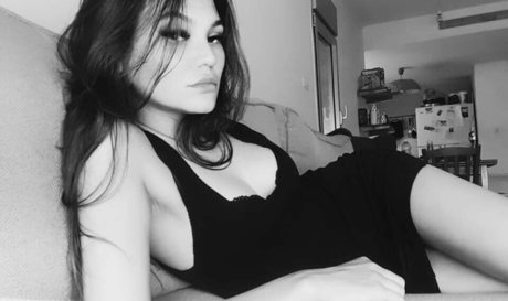 BabyyyGorilla best pornstar gallery