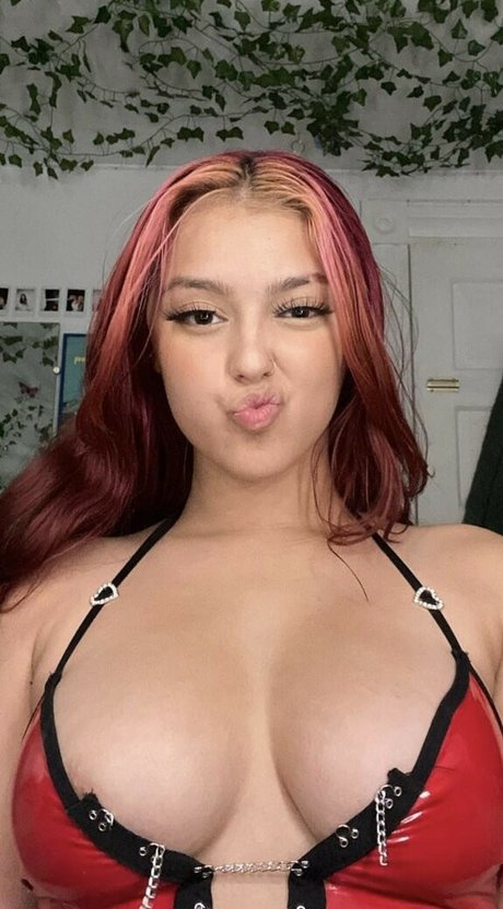 montiannaaaa high quality model img