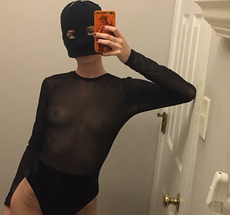 if u seek amy tonight pornstar beautiful img