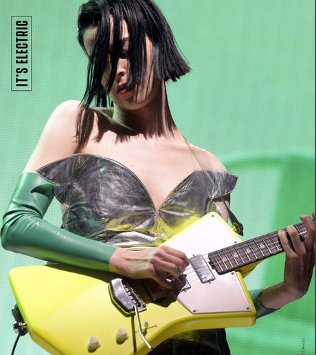 St Vincent exclusive model gallery