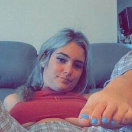 Yourfavemom pornstar adult image