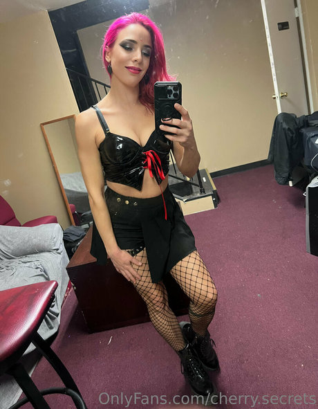 Mtgcherrylove sex model galleries