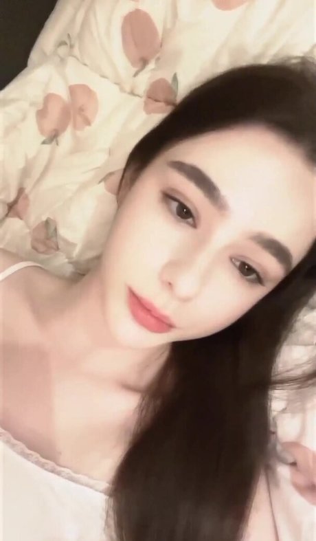 Dasha Tarab beautiful star pictures