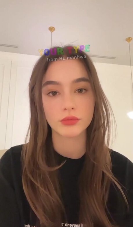 Dasha Tarab star adult photos