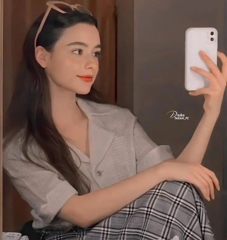 Dasha Tarab erotic pornstar photos